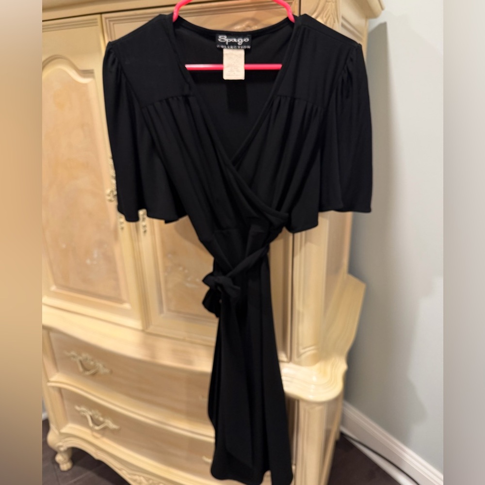 Black Wrap Dress - Elegant V-Neck with Tie Waist
